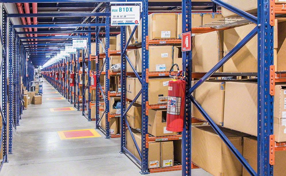 Three new Decathlon warehouses in Italy - Interlake Mecalux