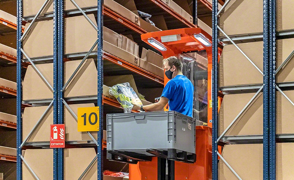 Easy WMS organizes order picking in Würth Modyf's facility Easy WMS organizes order picking in Würth Modyf's facility