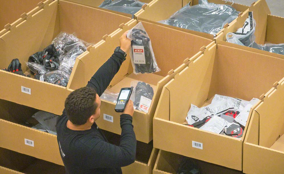 LS2 Helmets picks orders with the help of warehouse management software