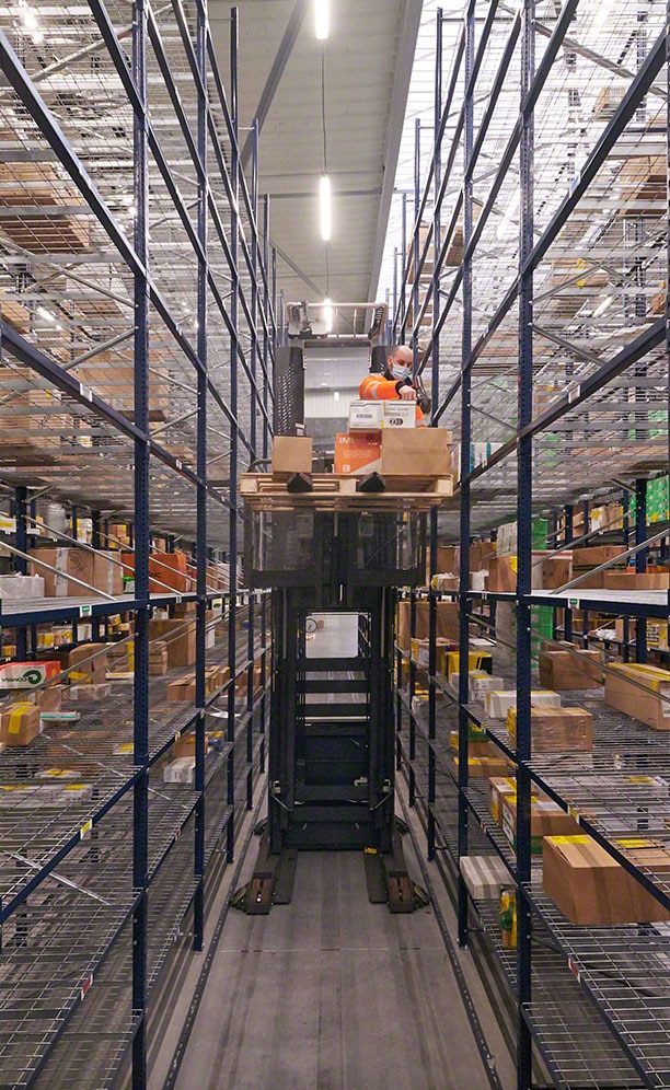 The VST warehouse prepares 200 orders per day