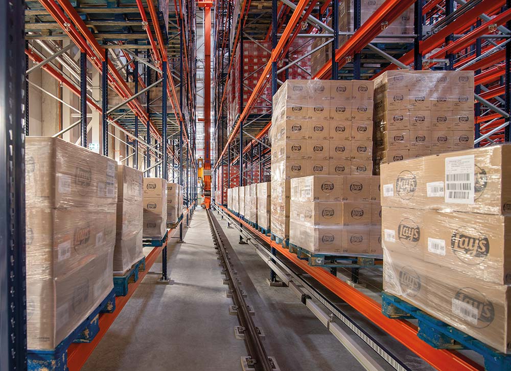 Stacker cranes store PepsiCo’s goods automatically Stacker cranes store PepsiCo’s goods automatically