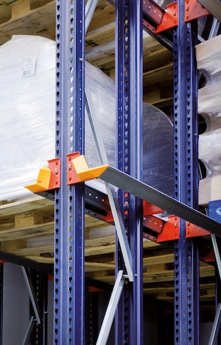 GP-5 rails are employed when all pallets to be stored have the same dimensions