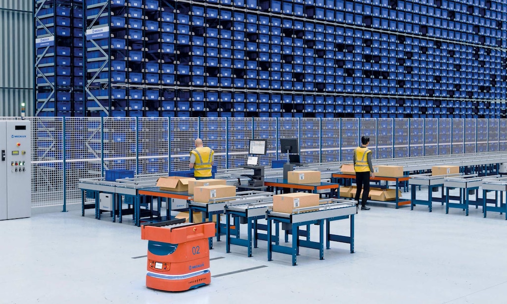 Human workers increasingly share warehouse space and collaborate with autonomous robots