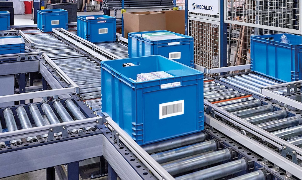 Ray Stanton Avery invented self-adhesive labels in 1935