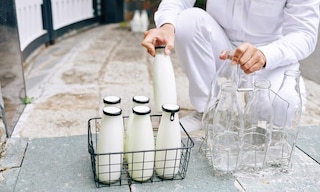 Reusable packaging: Effect on product perceptions and behavioral intentions