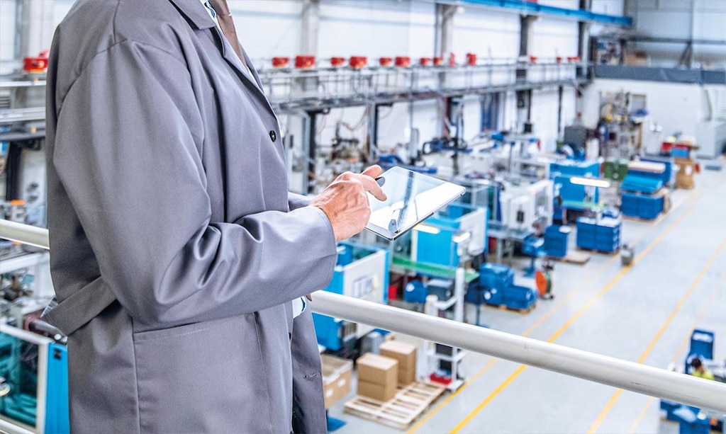 Additive manufacturing mitigates the carbon footprint associated with transportation