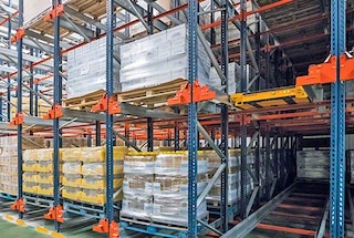 The Interlake Mecalux Pallet Shuttle is recommended for facilities with many pallets per SKU