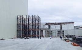 The warehouse location and its position with regards to the rest of the buildings have an impact on calculations and constructive processes