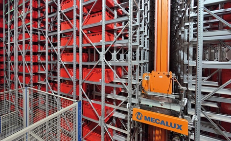 Intelake Mecalux為一家波蘭肉製品公司安裝了一個新的自動化倉庫，用於存放箱子和托盤