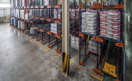 Mecalux chose to install the Pallet Shuttle storage system in order to maximise the available space