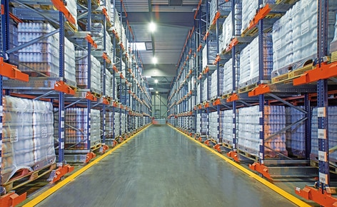 The dairy producer SLVA manages the handling and storage of more than 7,400 pallets with nine Pallet Shuttles in up to 20 m deep channels The dairy producer SLVA manages the handling and storage of more than 7,400 pallets with nine Pallet Shuttles in up to 20 m deep channels